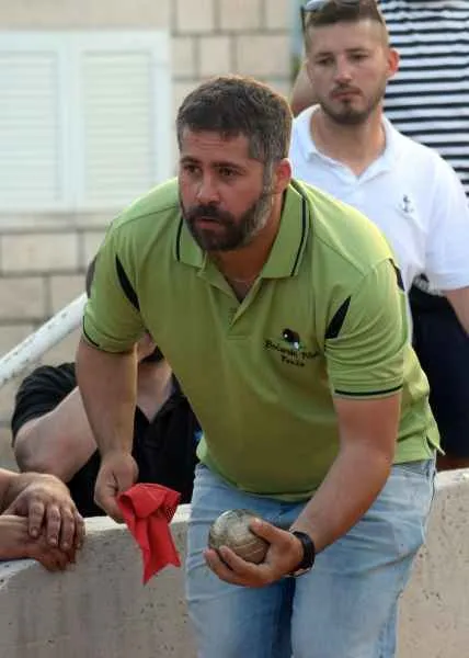 sa18